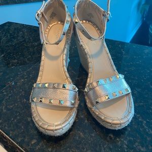 Marc Fisher 8.5 faux rock studs